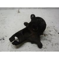 Кулак передний левый Ford Mondeo 1 7161385