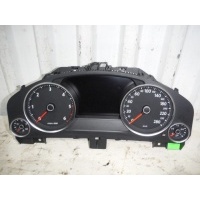 Панель приборов Volkswagen Touareg 2 7P5 7P6920880P