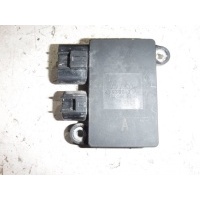 Блок управления вентилятором Mazda CX 7 2006-2012 R2AX1515Y