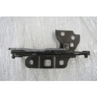Петля капота левая Mercedes W166 ML A1668800028