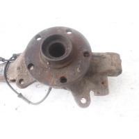 Кулак передний правый Audi A8 D2 4D 4D0407258F