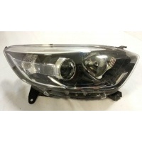 Блок фара правая Renault Kaptur 260108765R