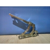 Петля капота левая Skoda Octavia 2 A5 2004-2013 1Z0823301C