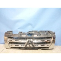Решетка радиатора Mitsubishi Pajero 4 2006-нв 7450A283