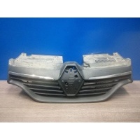Решетка радиатора Renault Logan 2 2014-нв 623105727R