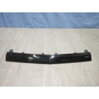 Накладка бампера переднего центральная Mercedes-Benz C-klasse W205 2014-нв A2058851574