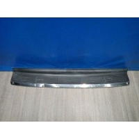 Накладка бампера заднего верхняя Lexus LX 570 URJ200 2007-нв 52302-60040
