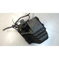 Корпус воздушного фильтра Audi A6 (C5) 1997-2004 2000 058133837M