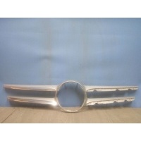 Накладка решетки радиатора Mercedes-Benz C-klasse W205 2014-нв A20588801609982