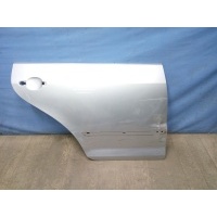 Панель двери задней правой Volkswagen Golf Plus 2 2009-2014 5M0833106B