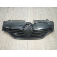 Решетка радиатора Renault Logan 2 2014-нв 623105727R