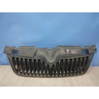 Решетка радиатора Skoda Fabia 2 5J 2007-2014 5J0853668C 9b9
