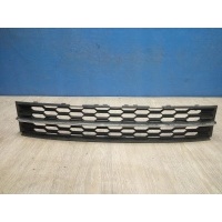Решетка в бампер нижняя Skoda Octavia 3 A7 2013-нв 5E0853677K 9B9