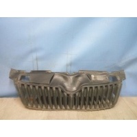 Решетка радиатора Skoda Fabia 2 5J 2007-2014 5J0853668C 9b9