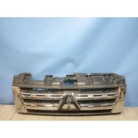 Решетка радиатора Mitsubishi Pajero 4 2006-нв 7450A283