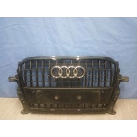 Решетка радиатора Audi Q5 1 8R 2008-2017 8R0853651S VMZ