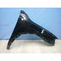 Крыло переднее правое Audi Q3 1 8U 2011-нв 8U0821106