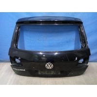 Дверь багажника Volkswagen Touareg 2 2010-2018 7P6827025