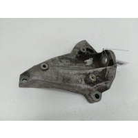 Кронштейн КПП опорный Левая Перед. Volkswagen Passat B5+ (GP) 2001 8D0399113AT
