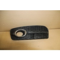 Заглушка (решетка) в бампер передний Audi Q5 1 2009 8R0807681E01C