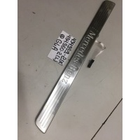 Накладка порога передняя левая с подсветкой Mercedes-Benz CLA-class C117 2013- A2466805300