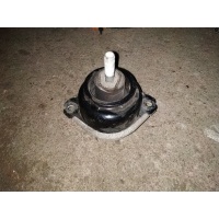 подушка двигателя Audi, Volkswagen Q7, Touareg 4L, 7L 2005-2014 7L8199131A
