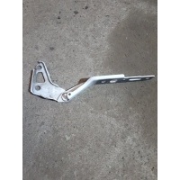 петля капота Audi Q7 4L 2010 4L0823302