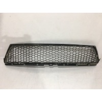 Решетка бампера Renault Sandero 1 2009- 8200735103