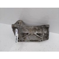 Кронштейн двигателя опорный Audi A6(C4) 1996 4A0199354