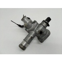 Корпус термостата Volkswagen Golf-4 2000 038121133A