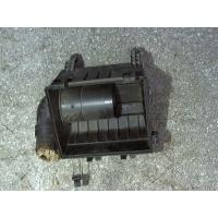 Корпус воздушного фильтра Land Rover Discovery 2 1998-2004 2003 PHB000300