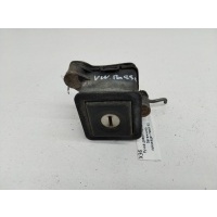 Ручка двери (крышки) багажника Зад. Volkswagen Passat B3 1990 357827571