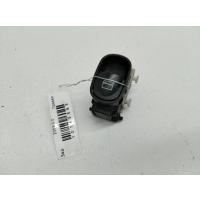 Кнопка управления стеклоподъемниками Правая Зад. Mercedes W203 2003 A2038200210