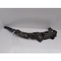 Крепление бампера Правая Перед. Volkswagen Passat B5 1996 3B0807050B