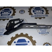 петля капота Audi Q7 4L 2012 4L0823302