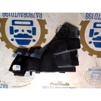 крепление бампера Audi Q5 8R 2013 8R0807284C