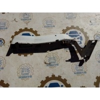крепление крыла Audi A4 B8 2011 8K0821136B