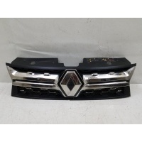 Решетка радиатора Renault Duster 623103564R