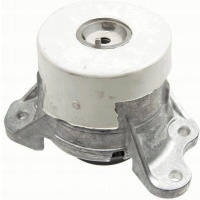 подушка двигателя мерседес кзс c253 2.0