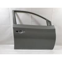 дверь Nissan Sentra B17 801004MA8A