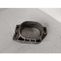 Кронштейн двигателя опорный Volkswagen Passat B5 1999 8D0199335P