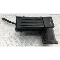 Корпус воздушного фильтра Volkswagen Golf-6 2013 3C0129607BD