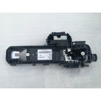 Мерседес w204 основание ручки п . фронт a2047601800