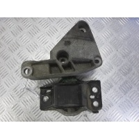 Подушка крепления двигателя Renault Megane 2 (2003-2009) 2004 8200072652