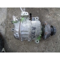 Компрессор кондиционера Volkswagen Transporter T5 2008 7H0820805E