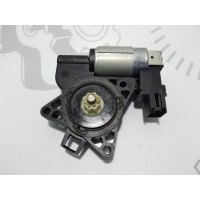 Моторчик стеклоподъемника передний левый Mazda 3 BK 2004