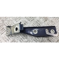 Петля (кронштейн) капота Правая Volkswagen Golf-4 2001 1J0823302A