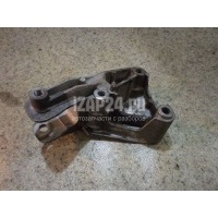 Кронштейн двигателя правый Renault Megane II (2003 - 2009) 8200072652