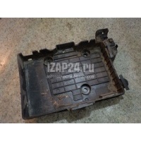 Крепление АКБ (корпус/подставка) Renault Megane II (2003 - 2009) 8200166032