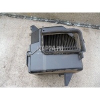 Корпус салонного фильтра Mitsubishi Colt (CJ) (1996 - 2004) MR250998